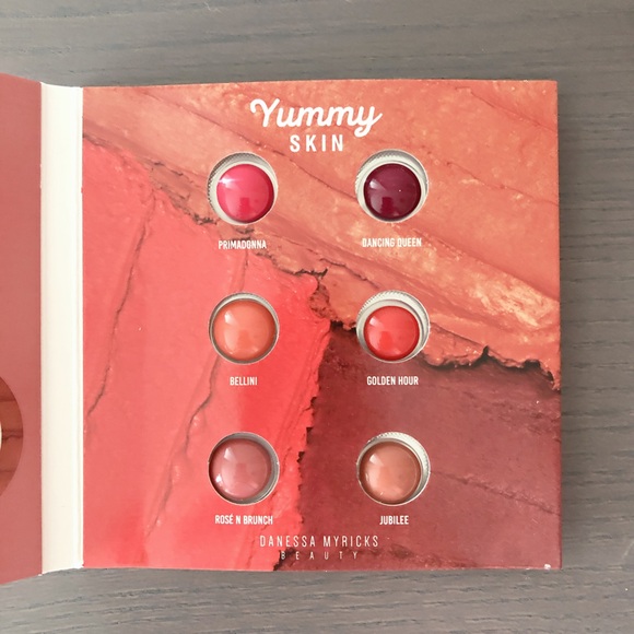 Lip & Blush Set - Picture 4 of 9